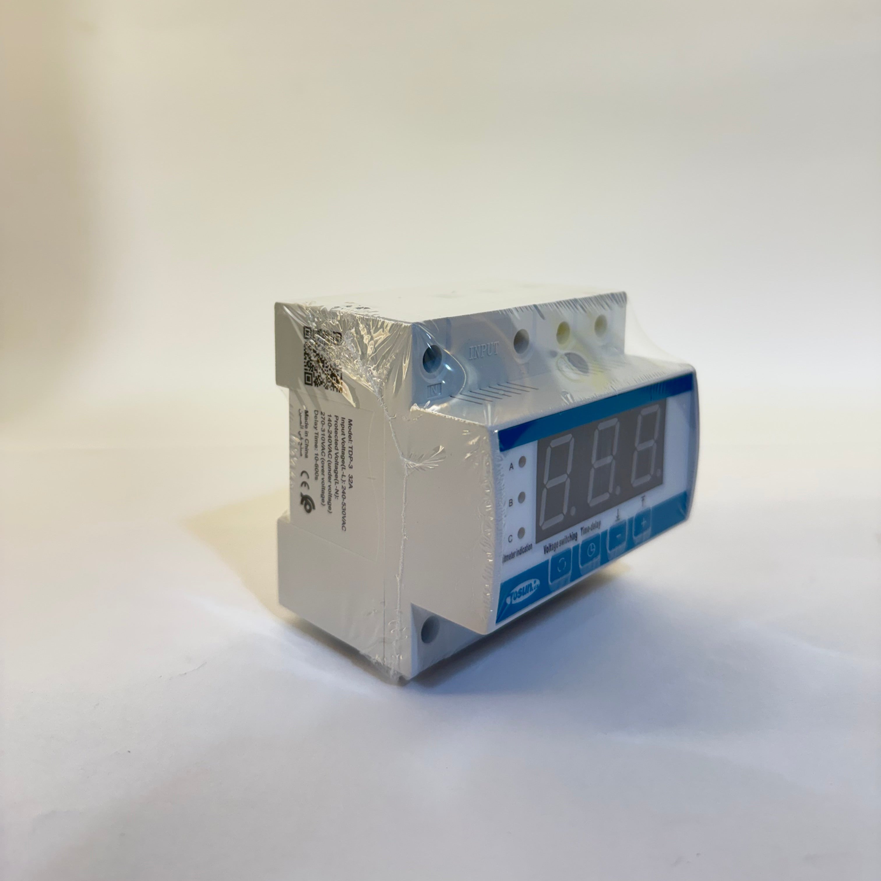 Relais de tension 3 phase + neutre 32A 380V